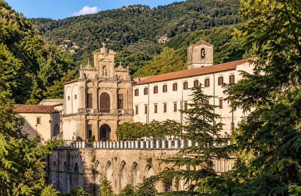 Visita il Santuario di San Francesco di Paola